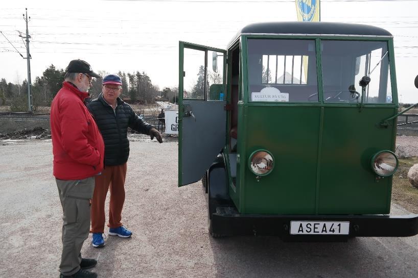 Personbilar tänker man kanske på i första hand. Ja, där fanns Tesla, BMV, Kia, Mercedes och flera andra märken. Många fabrikat av elcyklar ställdes ut.