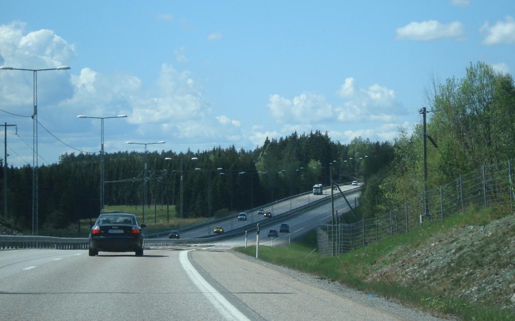 1.4 TIDIGARE UTREDNINGAR OCH BESLUT 1.4.1 Norrortsleden Hösten 2008 öppnades Norrortsleden för trafik.