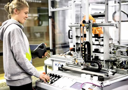 företagsbesök AB Volvo x 2 Volvo Cars SKF Flexlink Plastal