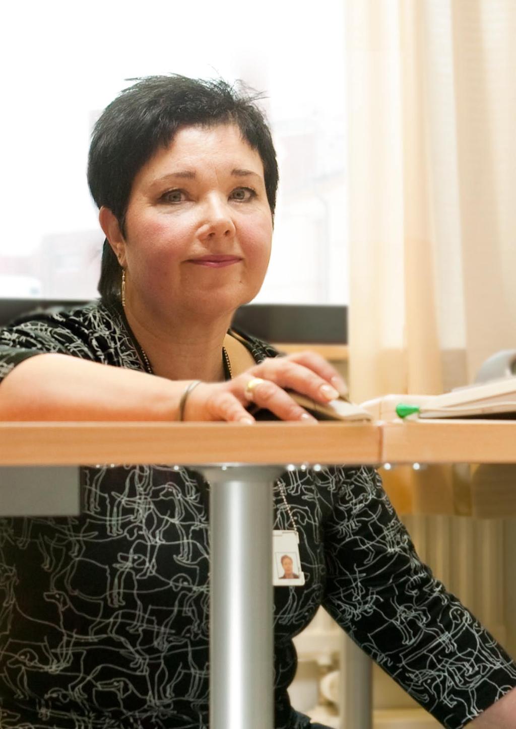 30 Päivi Rissanen, IT-stödet IT-stödet betjänar sina kunder genom att ge dem snabbt och säkert stöd och handledning i datatekniska frågor.