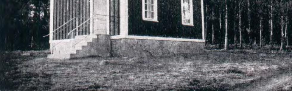 Byggnadens historia: Med början omkring 1929 startade Vårgårda-Hobergs Missionsförsamling en söndagsskola i ett bostadshus i tegelbruksområdet ett par kilometer väster om Hobergs Missionshus.