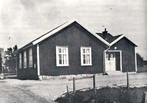 LOO MISSIONSHUS Loo Missionshus före 1944 års tillbyggnad Läge: Alingsås kommun, Långareds socken, 600 m nordost om vägskälet i Loo. Loo Missionshus Karta över Loo Besök: 1999 10 19, foto, intervju.