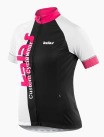 Elite: Kortärmad cykeltröja i det tekniska och luftiga materialet Spinn. Elastisk Lycra i skulderpartiet för ökad rörelsefrihet.