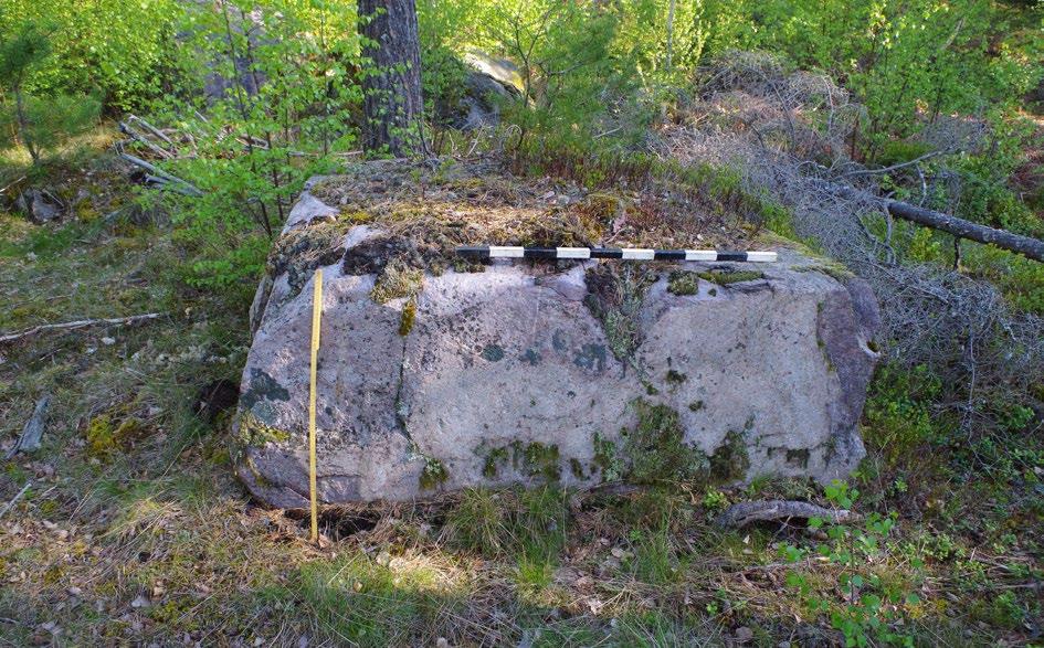 Figur 13. Block med spår efter spett.
