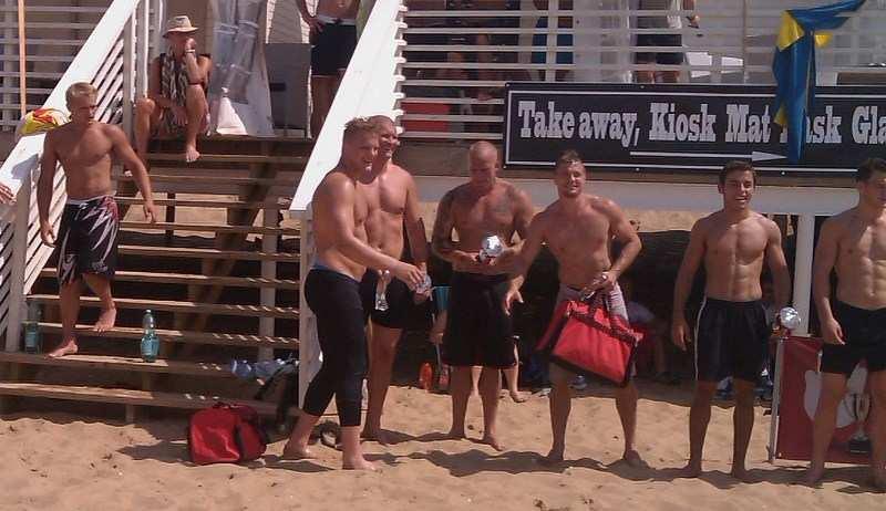 [Sebastian Lönnborn vid SM i Beach Wrestling] Sebastian svensk mästare i Beach Wrestling och fick åka på VM Sebastian vann SM i Beach Wrestling och fick därmed ställa upp på VM tillsammans med en