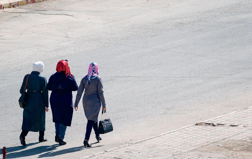 MELLANÖSTERN OCH NORDAFRIKA MELLANÖSTERN OCH NORDAFRIKA CIVILSAMHÄLLE UNDER PRESS Syrienkrisen fortsatte under 2017 att ha stor inverkan på hela regionen.