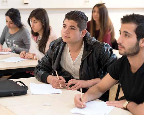 31 32 Mål Ansvar Redovisas Andelen elever som får studiehandledning på modersmålet ska öka.