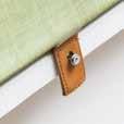 Täckbrickor medföljer till hållare. Som avslut är invändig platt trälist standard. TILLVAL För Lindhs Modell 835 kan vissa tillval göras vid beställning. FAKTA Max.