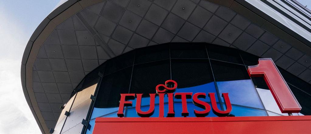Tidigare satt Fujitsu i kontorslandskap i 80-talshus och längtade efter ett huvudkontor som representerade bolaget.