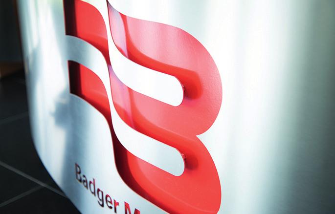 01 Företaget The company Om oss About us Närhet till kund och kompetens Customer proximity & competence Kvalité är vår tradition Quality is our tradition Badger Meter Europa GmbH i Tyskland är ett