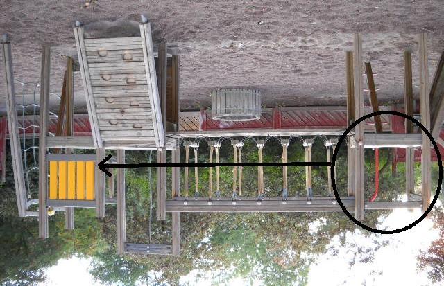 Trasiga trappsteg i befintlig trätrappa upp till