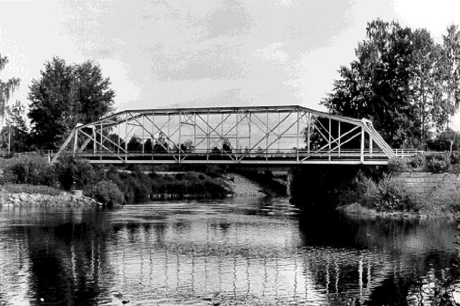 X627 Voxnan vid Lenninge Brotyp: Balkbro med stående trapetsfackverk som har brutna ändståndare Byggd år: 1917 Antal spann: 1 Långhed Åsbacka Röste Lottefors Växbo Runemo Söräng