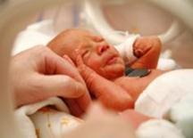 fokus på hemofili och neonatologi Vi tillhandahåller produkter till specialistläkare och deras
