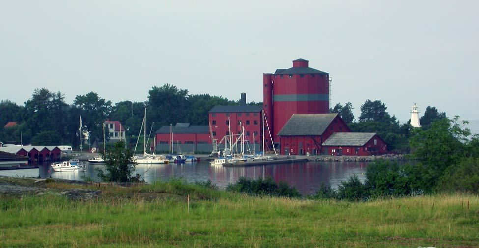 Inledning Det aktuella arbetet föranleddes av schaktningsarbeten för bredband i Hästholmen, Västra Tollstad socken, Ödeshögs kommun, Östergötland.
