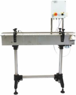 ø100 cm ø30xh30 ø120xh170 0-12 varv/min 230V/210W 60 kg Diameter Glasstorlek [mm] Hastighet Effekt Vikt 110781 Transportband Från glassorteringsbordet blir glasen utförda på transportbandet.