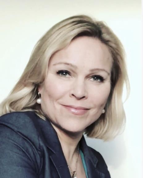 Karoliina Callavik 073-410 14 91