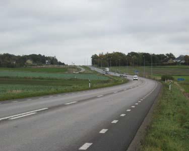 5. GESTALTNING Trafikplatser (korsningar) För alla alternativen finns en gemensam trafikplats vid Lösen. Alternativens anslutning i väster styrs av befintlig vägs dragning och dess bro över Lyckebyån.