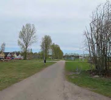 6. NERGÅRDSÄNGEN STADSDELSPARK Stadsdelspark Ca 5,7 ha S:VIII/1964 Park eller plantering S:I/1971 Park eller plantering S:V/1980 Park eller plantering 1:15 000 Nergårdsängen domineras av öppna