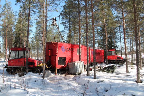 22 5. BESKRIVNING AV VERKSAMHETEN 5.1 Malmletning De första tecknen på förekomst av litiumhaltigt spodumen i Mellersta Österbottens litiumprovins framkom redan på 1950-talet.