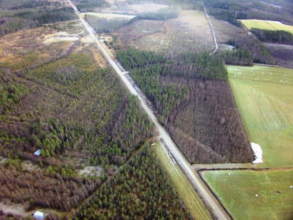 63 Figur 7-17. Flygfoto av näromgivningen vid Länttä brytningsområde sett från nordväst (källa: Kaamos Production, Eero Mäenpää).
