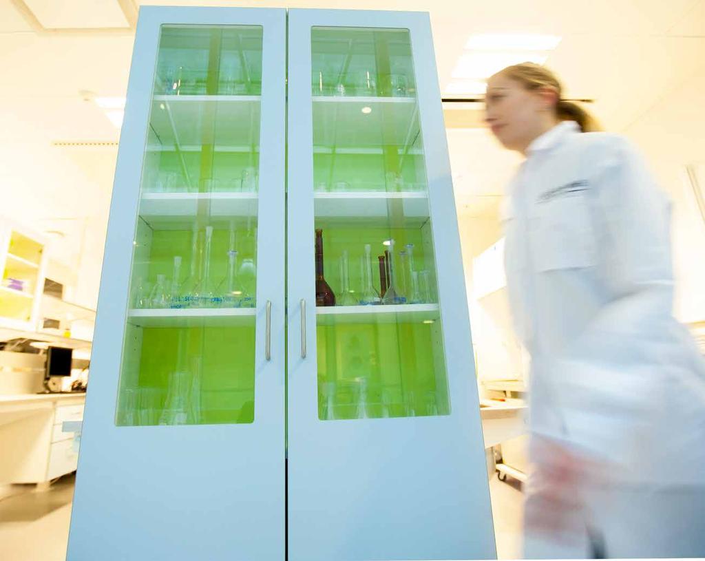 KUNDER Varje år tar vi emot ungefär 1000 interna besökare som får en direkt inblick i verksamheten.
