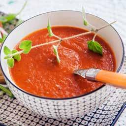 Fler rätter i vegokassen denna vecka är pasta med grönkålspesto, bondbönor och zucchini samt en ljuvlig soppa på rostad paprika och tomat.