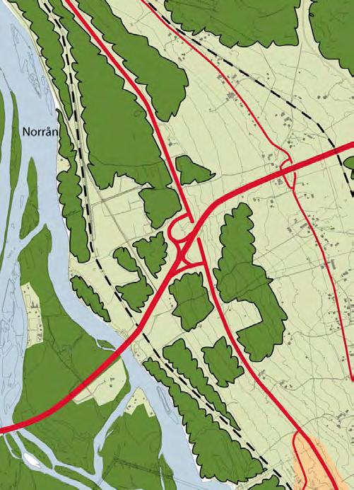 Terminalområdet Bangården, som består av tre elektrifierade spår med en längd av 750 meter, ligger ungefär 100 meter från Indalsälven på plan mark på nivån +