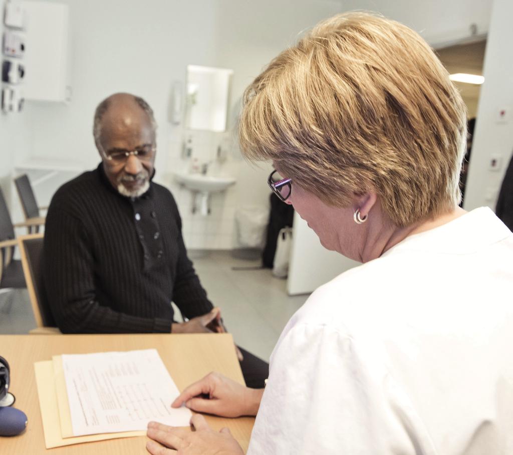 Min vårdplan gör vården tydlig för patienten Min vårdplan är ett dokument som skrivs för och tillsammans med patienten för att tydliggöra patientens resa genom vården.