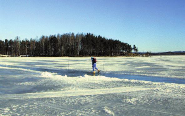 13 Källviksbacken är en slalombacke som ligger ca fyra kilometer söder om Falu centrum. Skidsäsongen sträcker sig från december till mars/april.