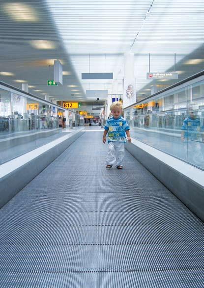 Om Bosch Video Management System 5 Bosch VMS minskar kostnaderna genom att utnyttja kraften och bekvämligheten i befintliga nätverk Framtidssäker investering när programvaran utvecklas med nya