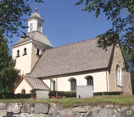 Viktigt var även grundandet av Tärna folkhögskola, strax nordväst om kyrkan, vilken ännu betyder mycket för det lilla samhället.