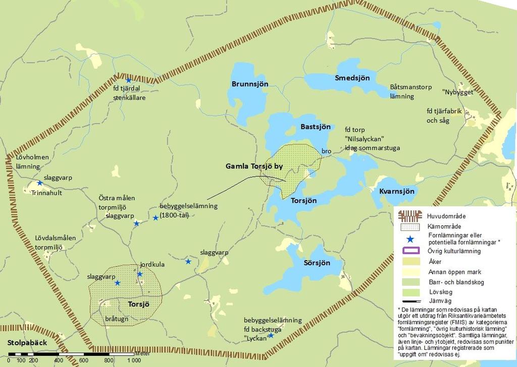 TORSJÖ Klass 3 Skogslandets jordbruk: I gamla Totrsjö by finns pår efter ett äldre odlingslandskap med odlingsrösen, hamlade träd, flikiga åkrar och ängar och grunder efter hus, källare och försvunna