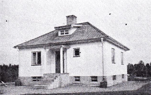 Kulla 2: 35, Bjelkebo, Krokek: 500 m fr. jvst. 1.822 kvm. Tax. 22.000 (1.600, 20.400). Förvärvad 1947.