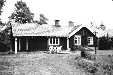 Bild 2. Boningshuset. Foto Marie Ohlsén. Boningshuset har byggts ut två gånger under 1900-talet.