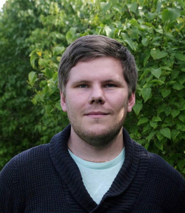 I detta nummer kan du bland annat läsa om kräftgasquen, reccemottagningen, samt även få en överblick över de olika händelserna genom de olika bildkollagen.