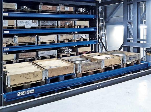 Optimal produktivitet vid materialhantering och plockning uppnås genom att maskinen anpassas till kundens befintliga system och byggnadslayout.