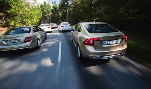 KÖRGLÄDJE Text: Mikael Johnsson Volvo S60 är betydligt alertare än förr. Men betyder detta att den är sportigast och roligast i klassen att köra?