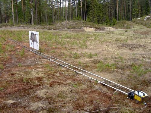 Viltmålbana Under våren har kretsen fört diskussion med Studiefrämjandet om att gemensamt köpa in en viltmålbana från MR Targets. I maj var vi överens om att tillsammans investera i en utrustning.