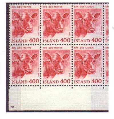 Näst visas bilder av ett sammansatt ark med det röda 400 aur frimärket som avbildar en ko och utgavs år 1982 (Facit 618).