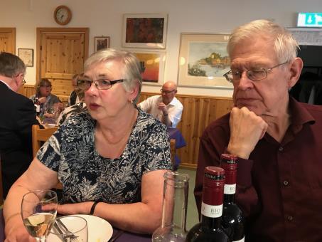 Finansiering sker genom överskott från pubkvällarna. Välkomna.
