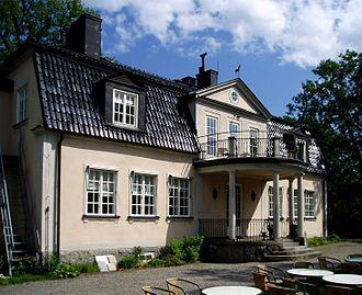 s Balingsholms gård Området kring Balingsholm och Hackmyra löd först under Balingsta. 1905 köptes marken kring Balingsholm av M A Ch Tisell vid Kungl.