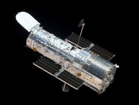 5 Hubble-teleskopet 25 a r.