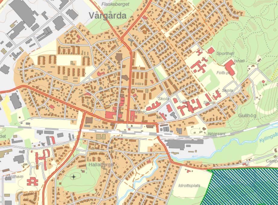 Kv. Hyvlaren, Vårgårda kommun Översiktlig miljöteknisk undersökning Rapport 180107 Nedan följer en beskrivning av de aktuella fastigheterna. 3.
