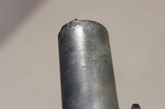 #3 - Skruva ihop bågarna Nu är det dags att skruva ihop alla bågarna. Gör det på ett plant underlag till exempel i garaget. Se till att ni kommer ut med hela bågen utan att slå i något.