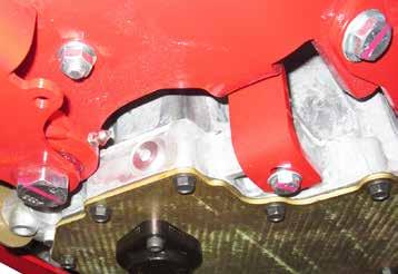 SERVIE 0. Om hydrauloljefiltret ska bytas samtidigt som oljebytet, gå till avsnittet yte av hydrauloljefilter innan du slutför de återstående stegen i den här instruktionen.