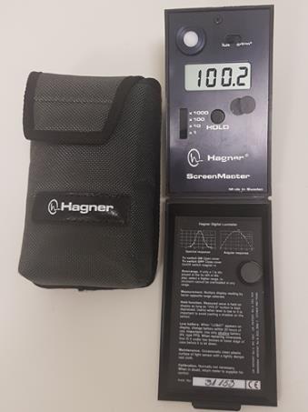 Figur 4. Hagner Digital Luxmeter. 3.3 Genomförande Inledningsvis fick samtliga deltagare muntlig och skriftlig information om studien.