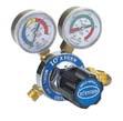 Gasregulatorer Gasregulatorer med manometer Oxygen R3/8 ansl.utlopp 370097 Nitrogen R3/8 ansl.utlopp 371507 Argon R3/8 ansl.