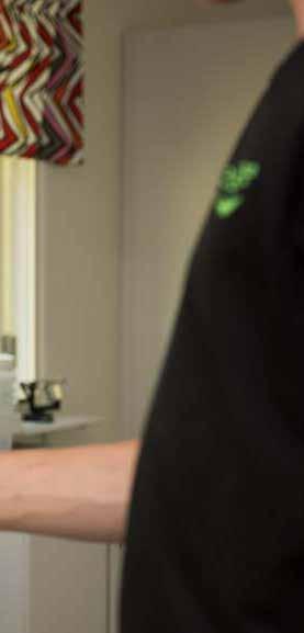 FÖR DEN SOM BEHÖVER ETT EGET PROGRAM Det individuella programmet är till för de elever som inte klarar programmålen på våra nationella program.