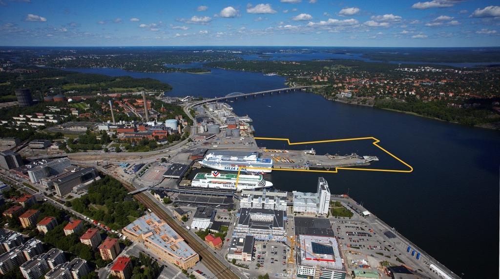 Byggnationen av nya Värtahamnen Miljöförvaltningen har haft återkommande dialog och möten med Hamnen om utbyggnaden av Värtapiren (bild 2) som påbörjades under sommaren 2013 och beräknas pågå till