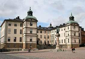 Torsdag 9 november SVEA HOVRÄTT Vi besöker Juridikens högborg i Wrangelska palatset på Riddarholmen.